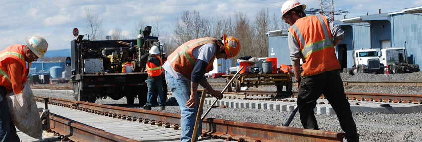 POV-P9_railworkers850w