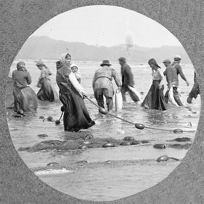Indians fishing, Sand Island, Chinook.
J. F. Ford photo.