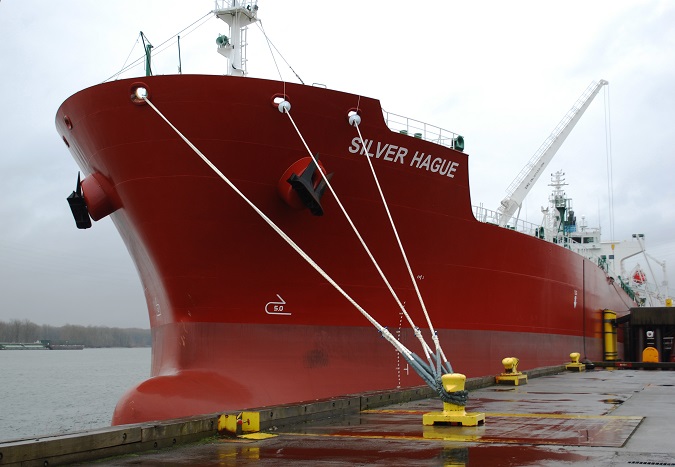 POV-SilverHagueVessel-02052015-web