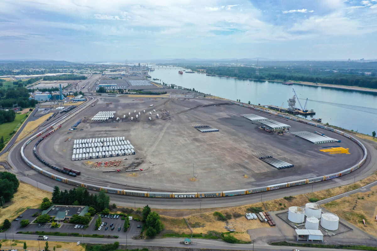 Terminal 5 image